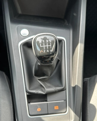 Volkswagen Golf cena 79800 przebieg: 75550, rok produkcji 2021 z Małomice małe 232